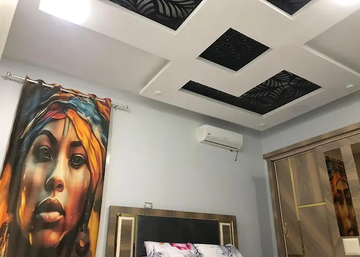Aparthotel The Comfortable Palace 4*