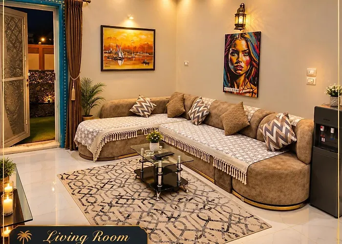 The Comfortable Palace מלון דירות 4*
